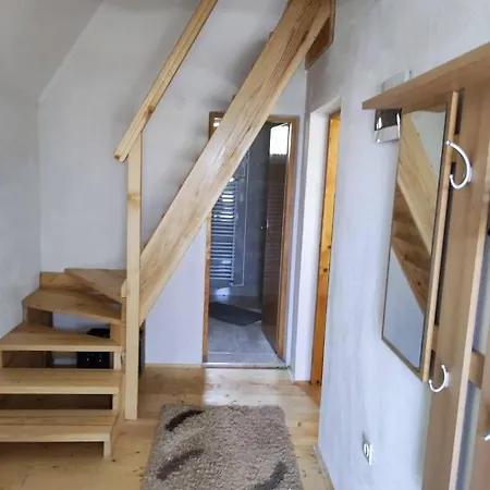 Dzafic Resort, Ginje Bb Feriehus *