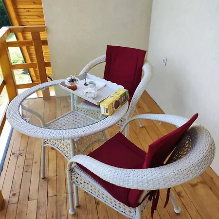 Feriehus Dzafic Resort, Ginje Bb Visoko